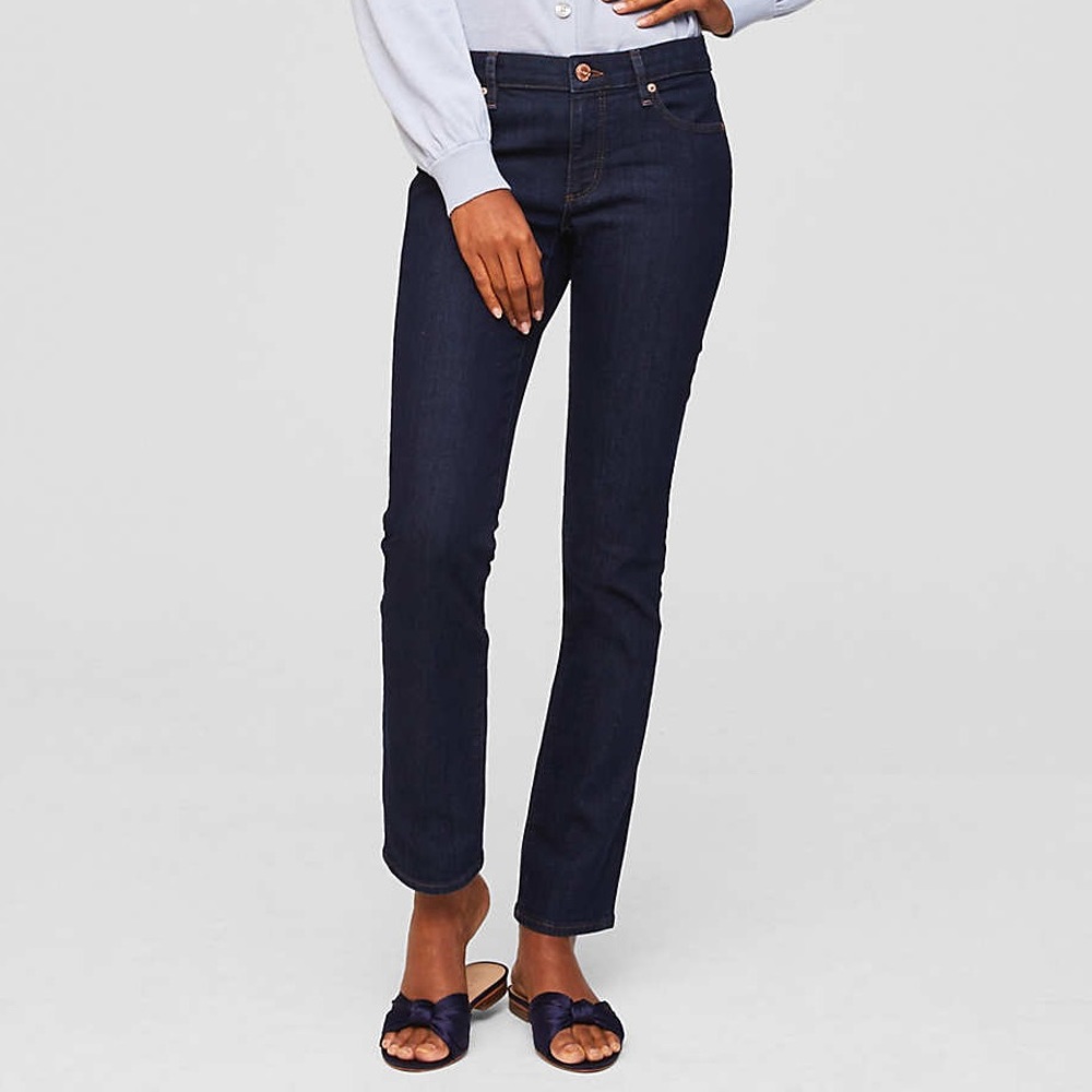 Loft straight leg jeans in dark rinse sz 4/27